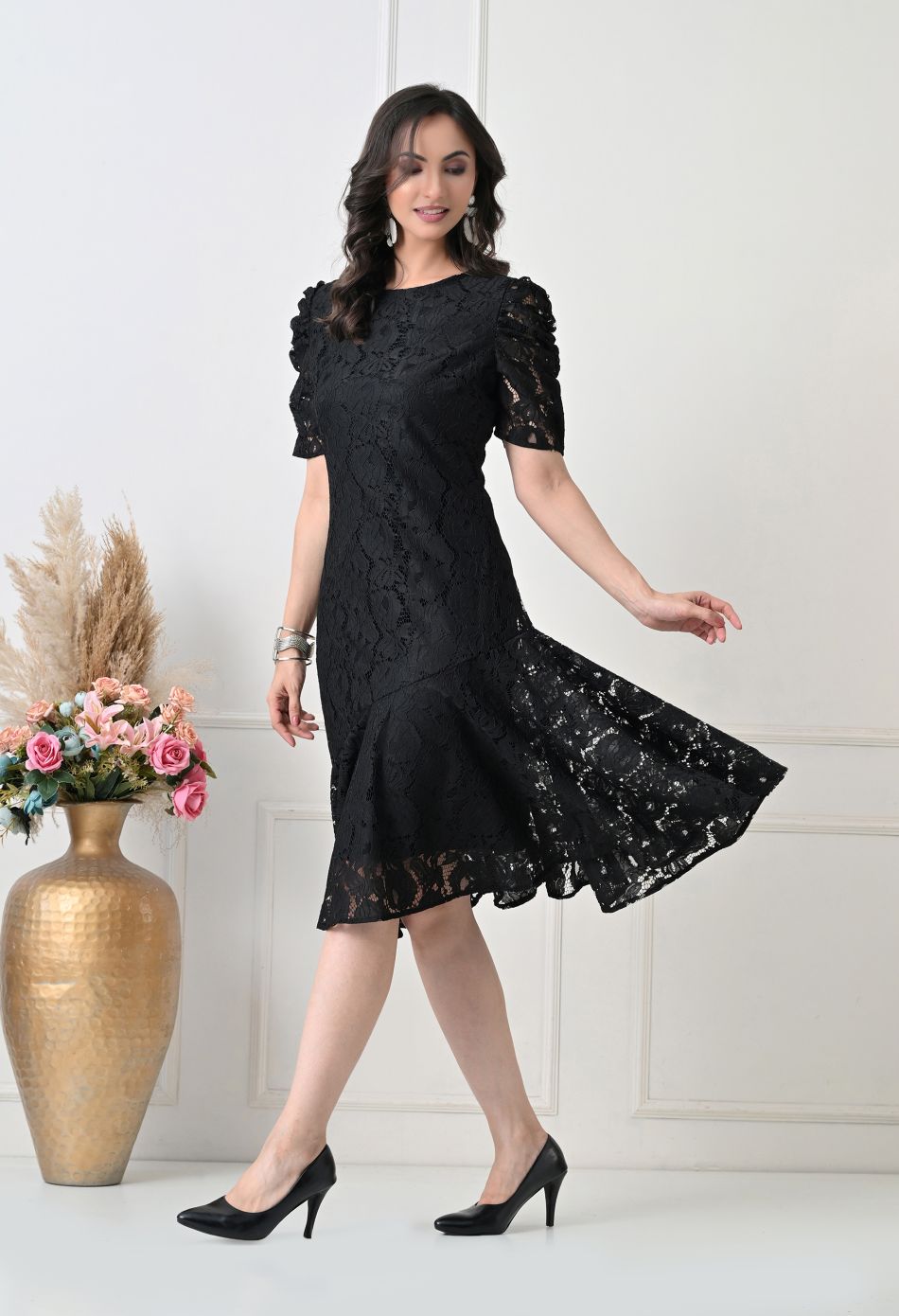 Women Black Solid Comfort Maxi Dress – view 3