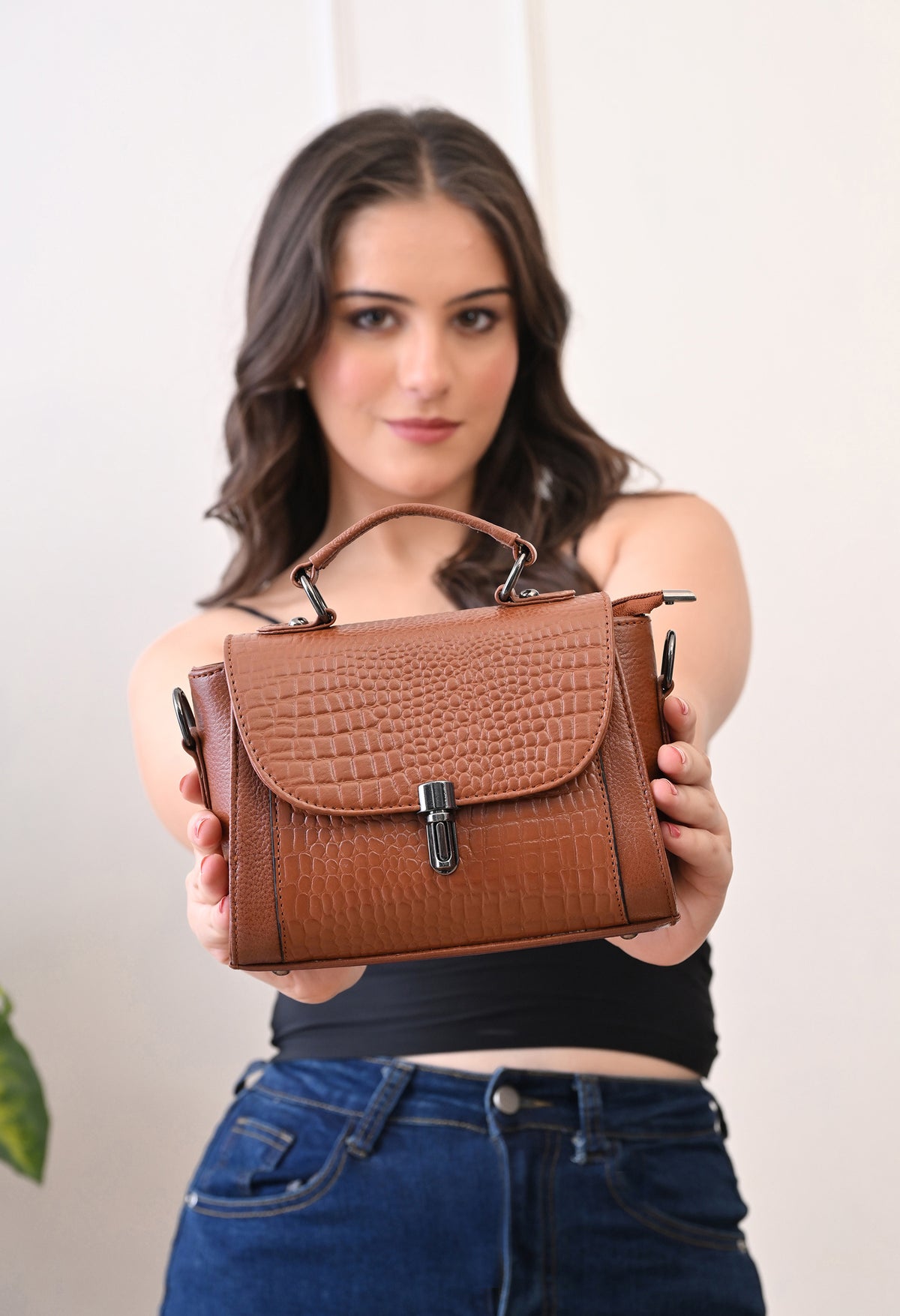Women Textured Structured Tan Leather Handheld Bag