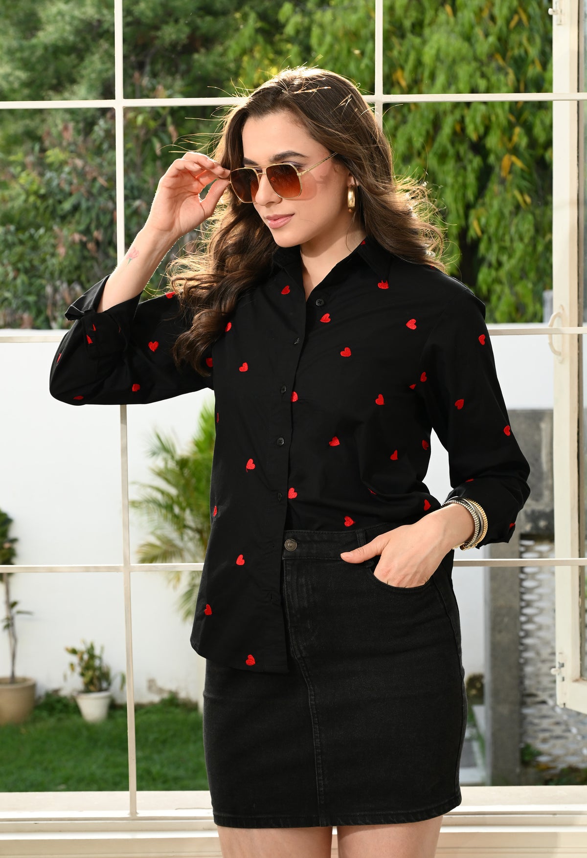 Women Black Heart Emroidery Comfort Casual Shirts – view 3
