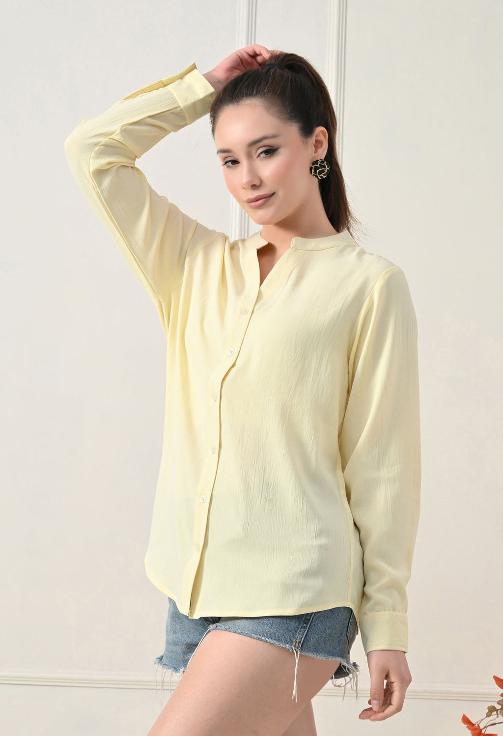 Women Lime Solid Comfort Casual Shirts – view 3