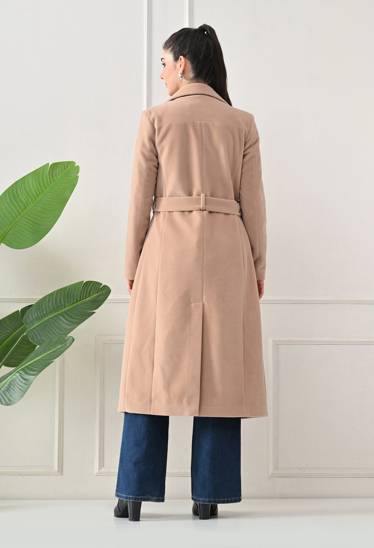Women Belted Notched Lapel Double-Breasted Longline Beige Trench Coat – view 2