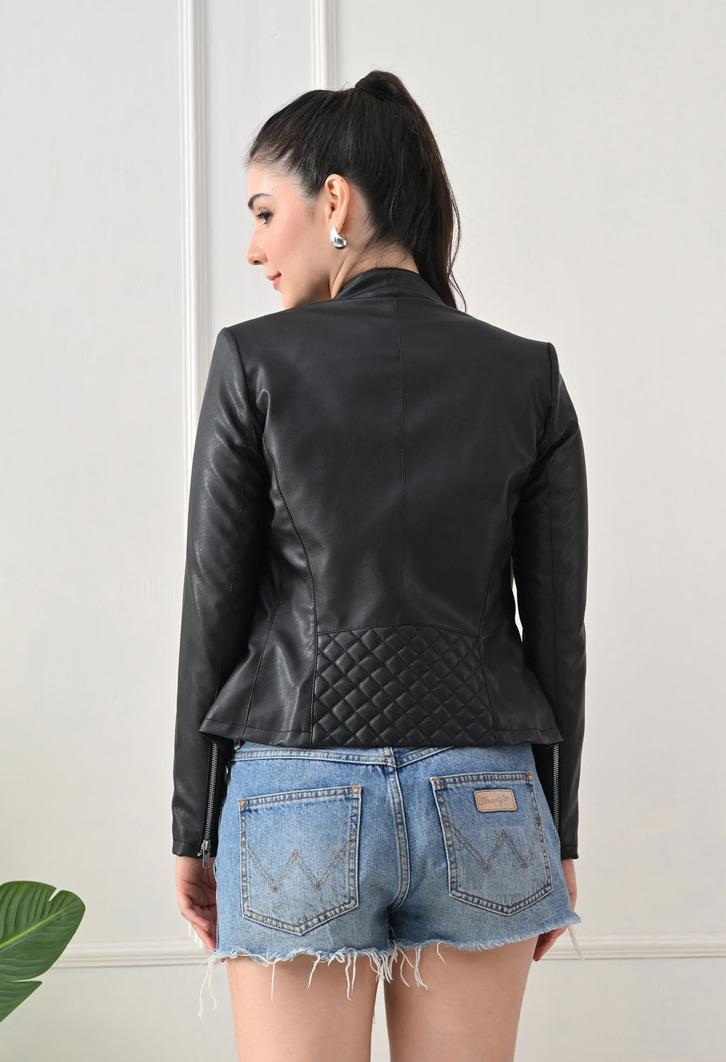 Lapel Collar Solid Water Resistant Black Biker Jacket for Women – view 3