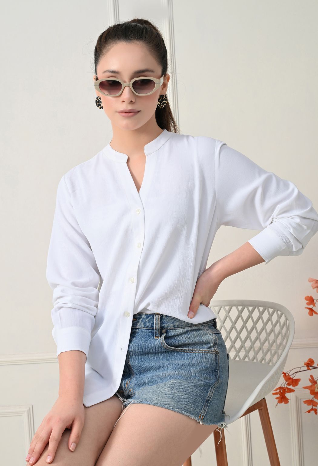 Women White Solid Comfort Casual Shirts – view 5