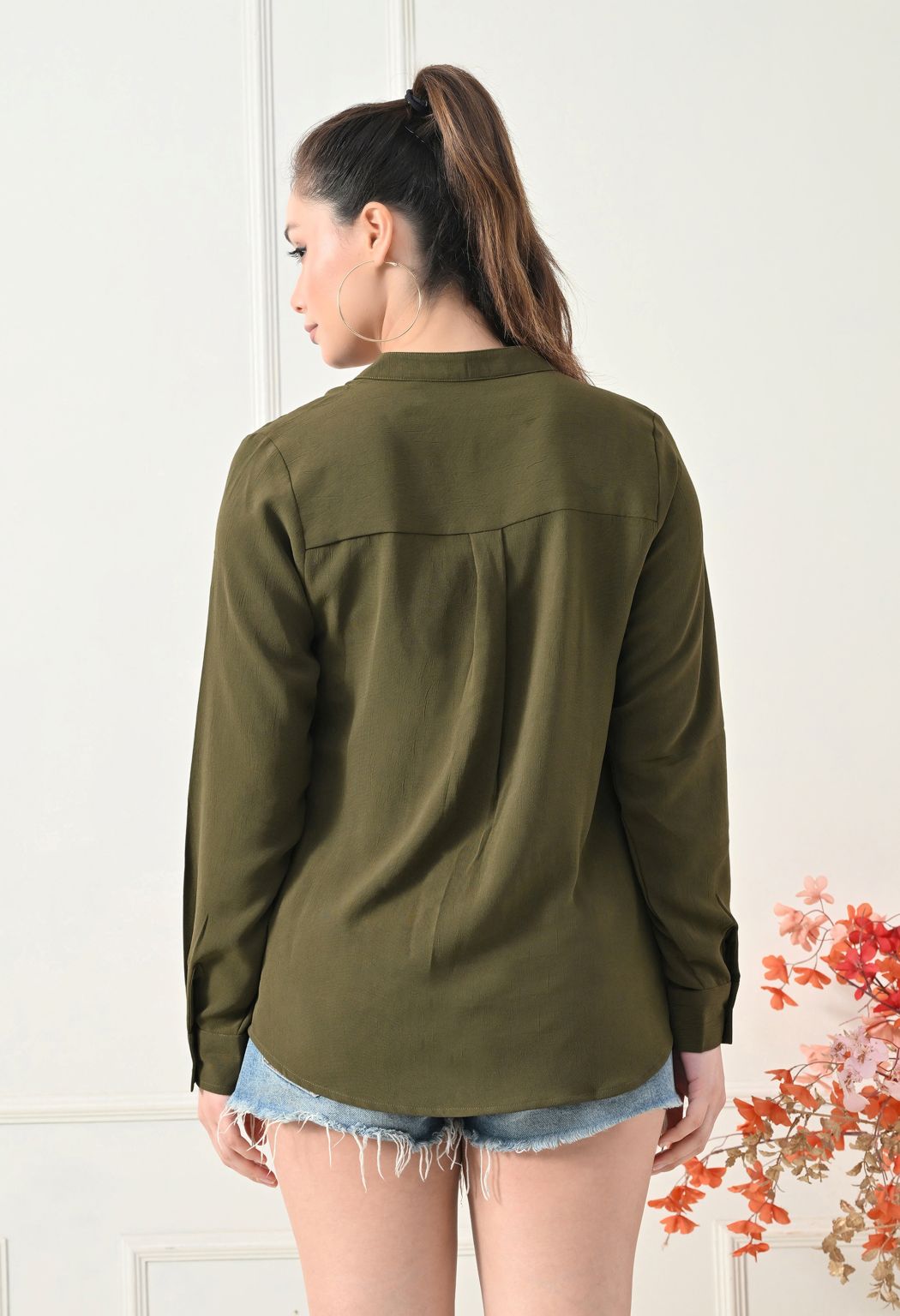 Women Green Solid Comfort Casual Shirts – view 2